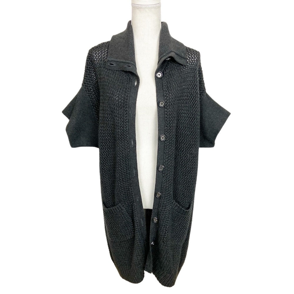 BCBG Paris Grey Waffle Knit Long Cardigan Sweater Short Sleeves Size Small - Picture 4 of 9